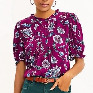 LOFT Purple Feminine Floral Blouse Top - Size Small